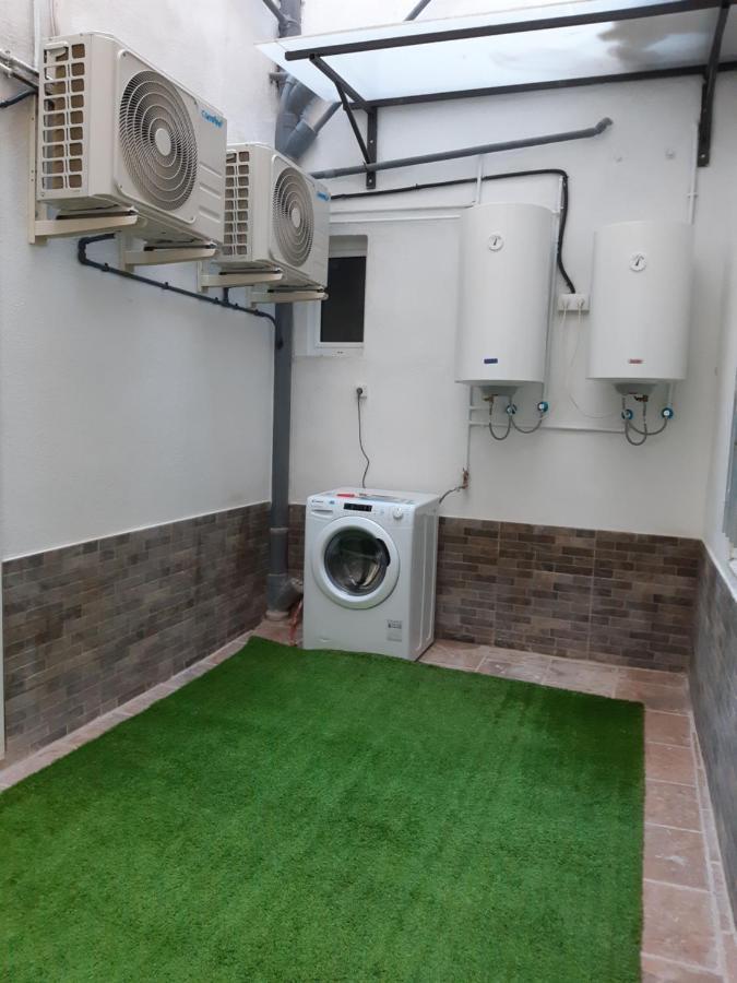 Lucky Home 1 Santa Coloma de Gramenet Екстер'єр фото